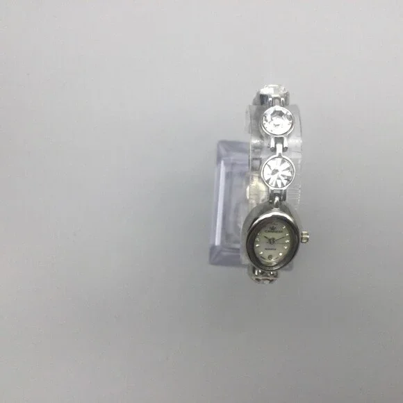 Cannes Womens Watch 17mm White MOP Silver Tone Crystal Bracelet New Battery 7" - Picture 3 of 15